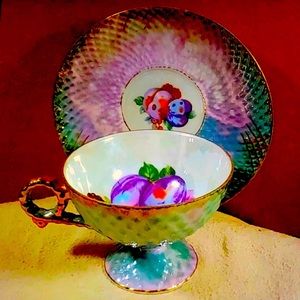 Vintage Japan Beautiful Hand Painted Gold Tea Cup Set